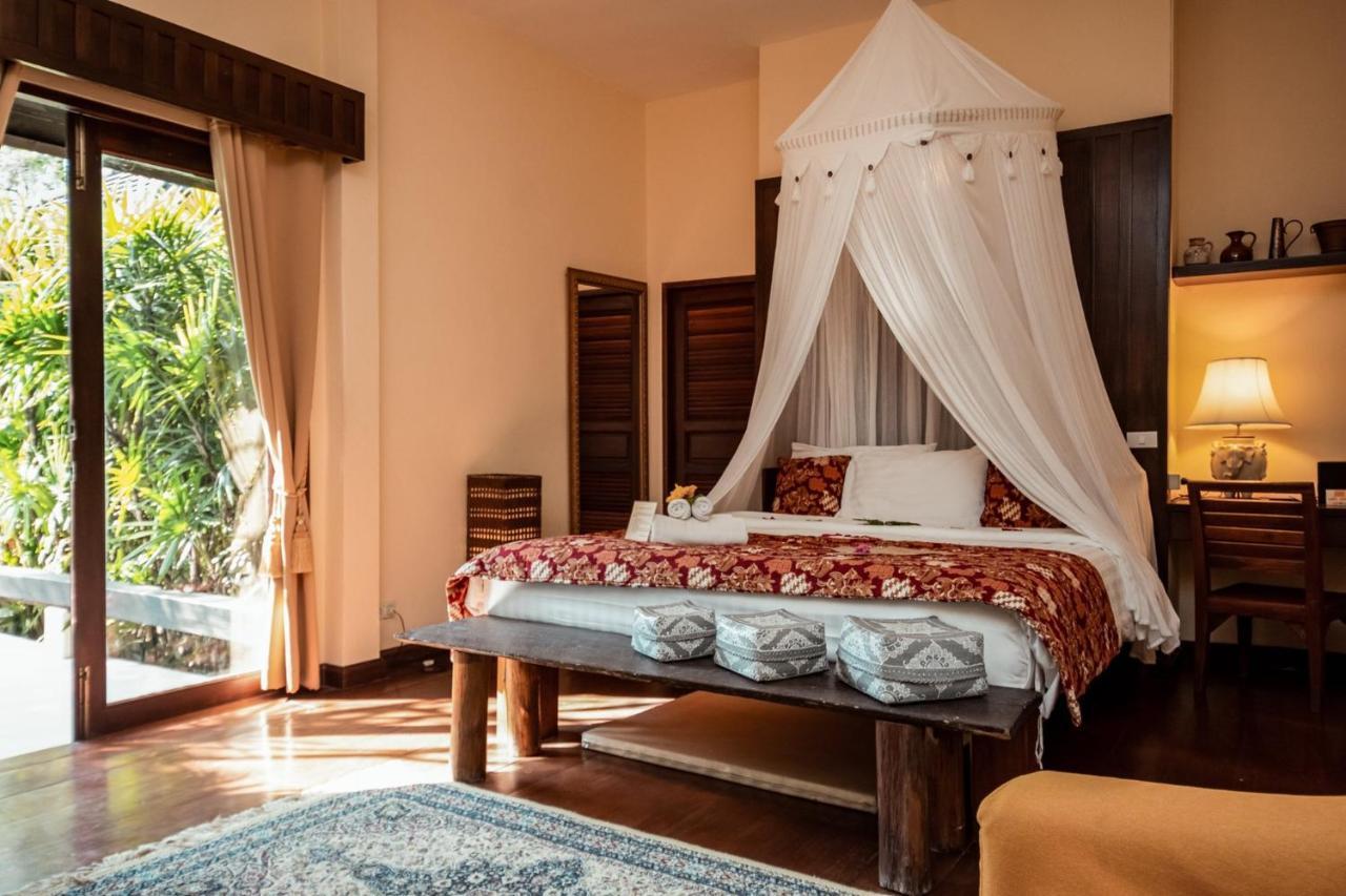Villa Khao Phaengma Wang Nam Khiao Exteriör bild
